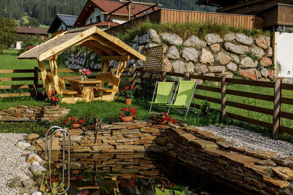 Penthousewohnung Mit Garten Sauna Pool Maishofen Exterior photo